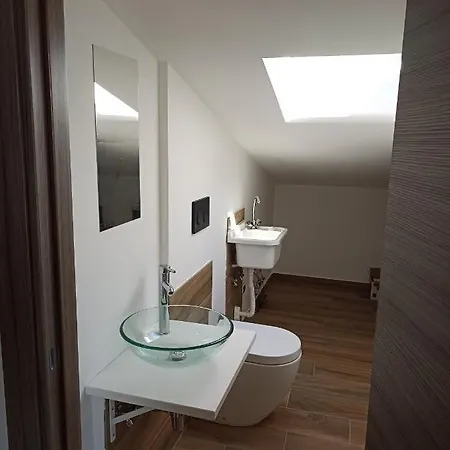 Bed & Breakfast Attico Al Gallitello 3*